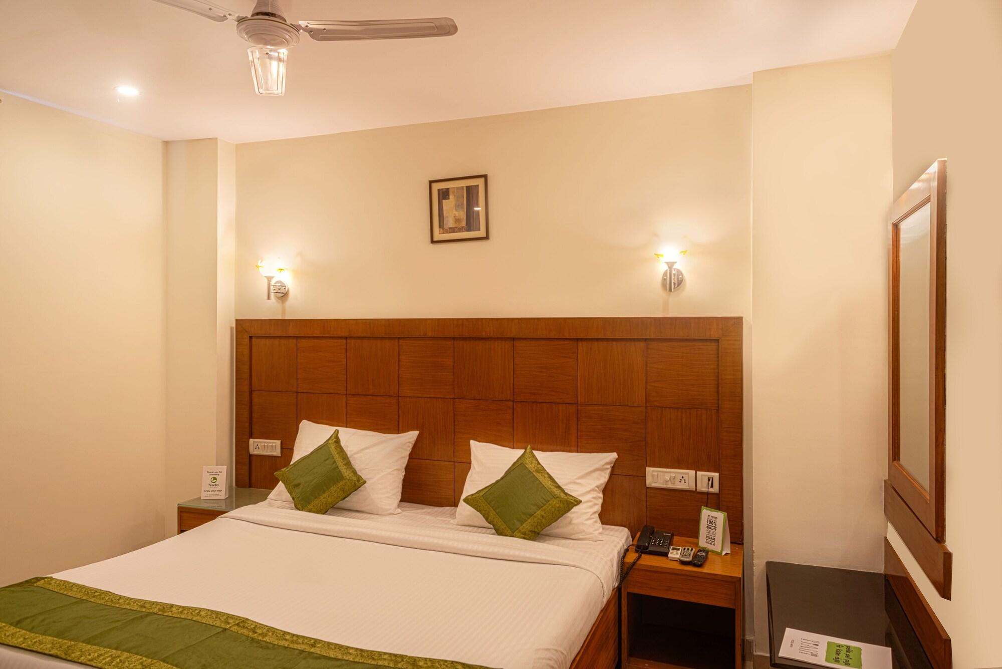 Treebo Trend Grand Plaza Nampally Hyderabad Luaran gambar